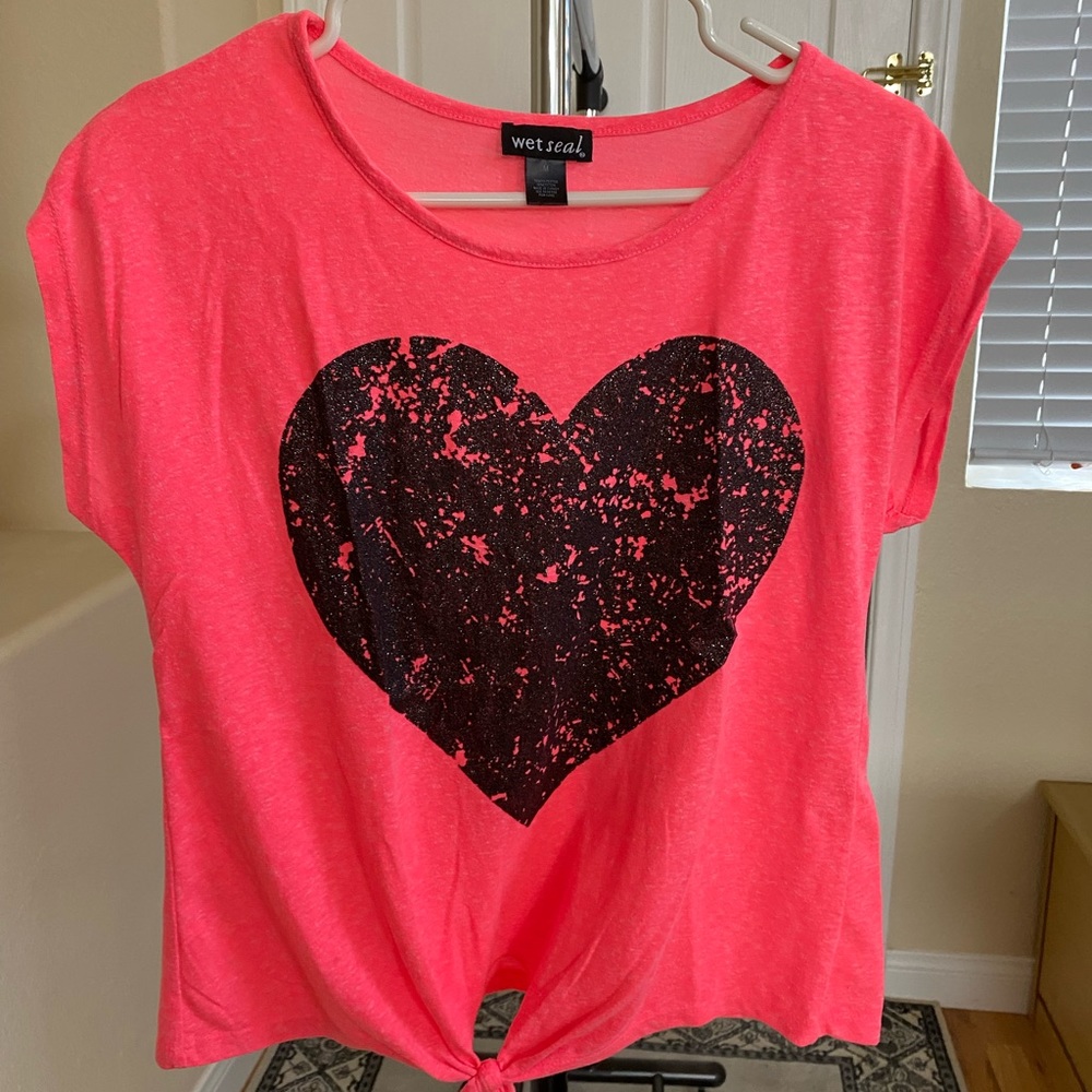 Wet seal pink T-shirt size medium